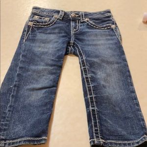 Miss Me cropped jeans